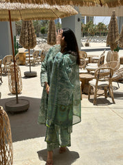 🌺 Elegant Embroidered Women Ethnic Wear 👗